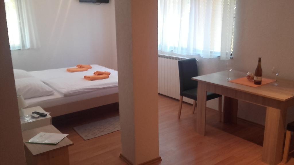 Apartment Pavlesic Slunj Exteriör bild